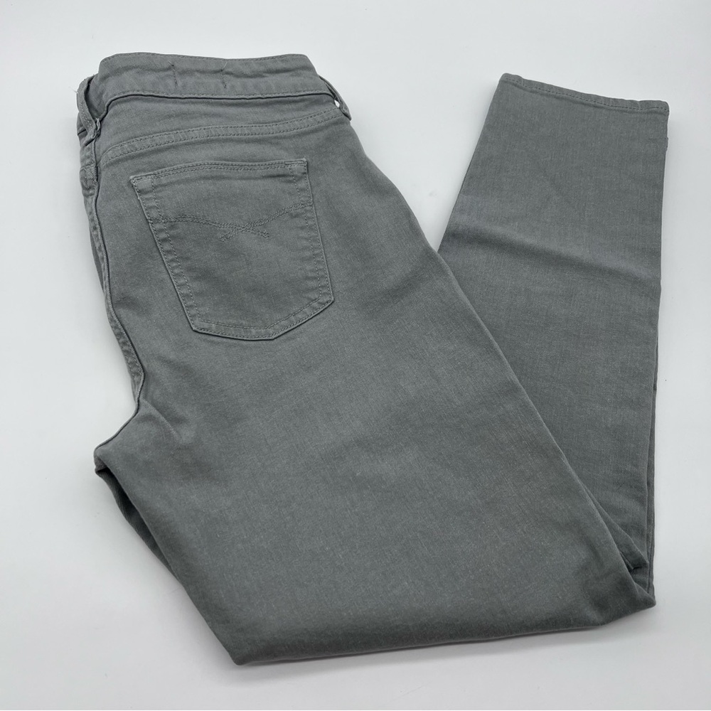 GAP Women's Always Skinny Low Rise Jeans in Charcoal Gray-Size 30/10